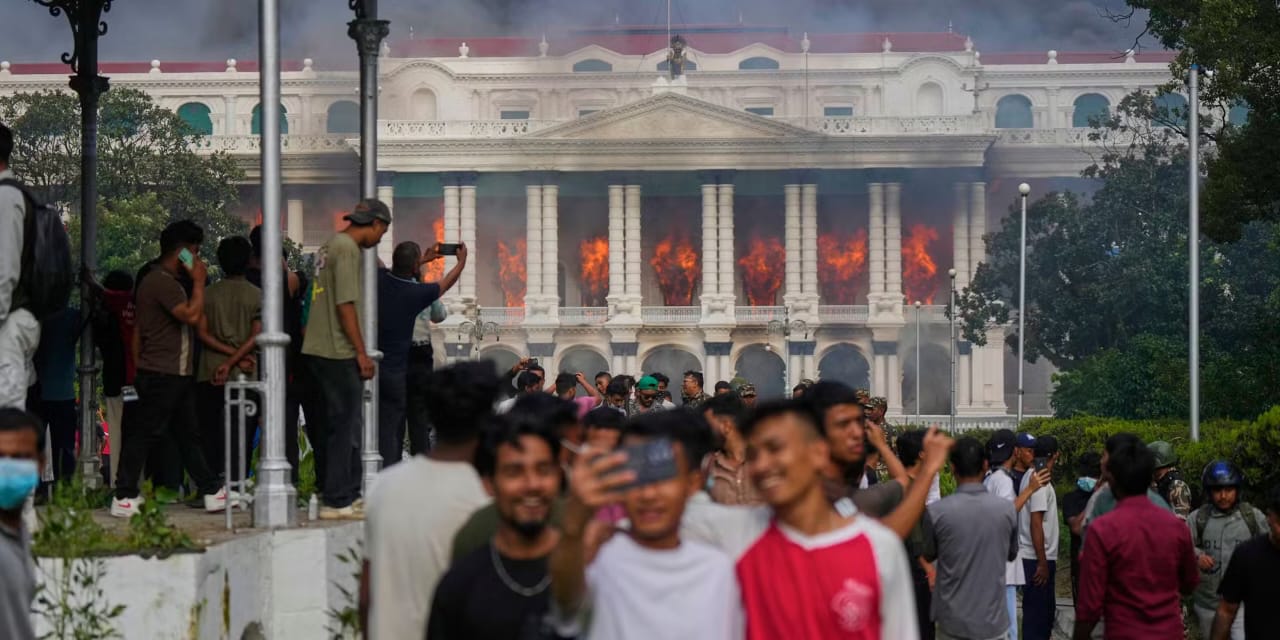 Niranjan Shrestha/AP