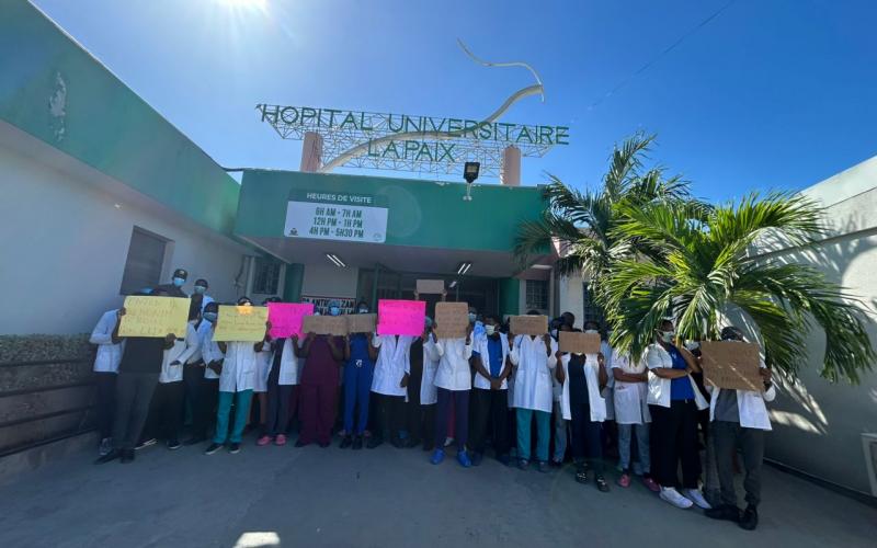 Mobilisation des médecins internes de l’Hôpital La Paix