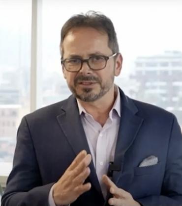 Le chef du BINUH l, Carlos Ruiz Massieu 