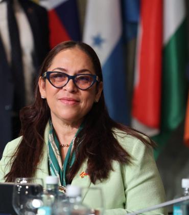 Raina Forbin représente Haïti au Dialogue ministériel de l’OCDE à Madrid